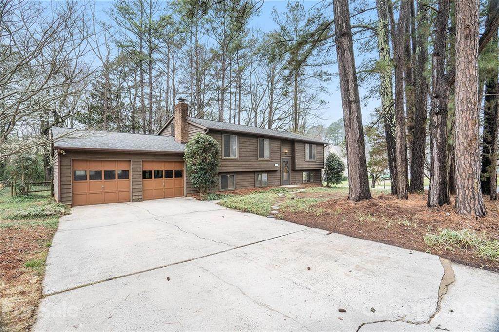 333 Regency Drive - Photo 1