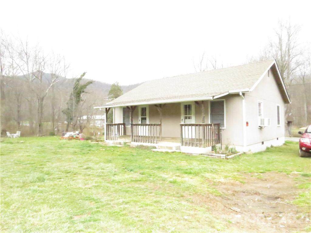 28 Hickory Springs Road - Photo 1