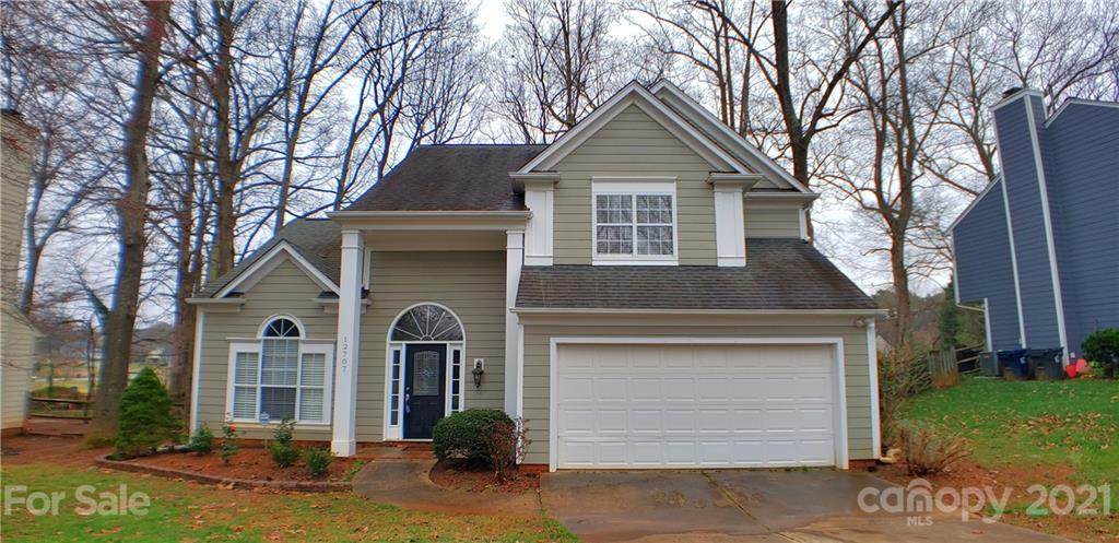 12707 Hollyhock Lane - Photo 1