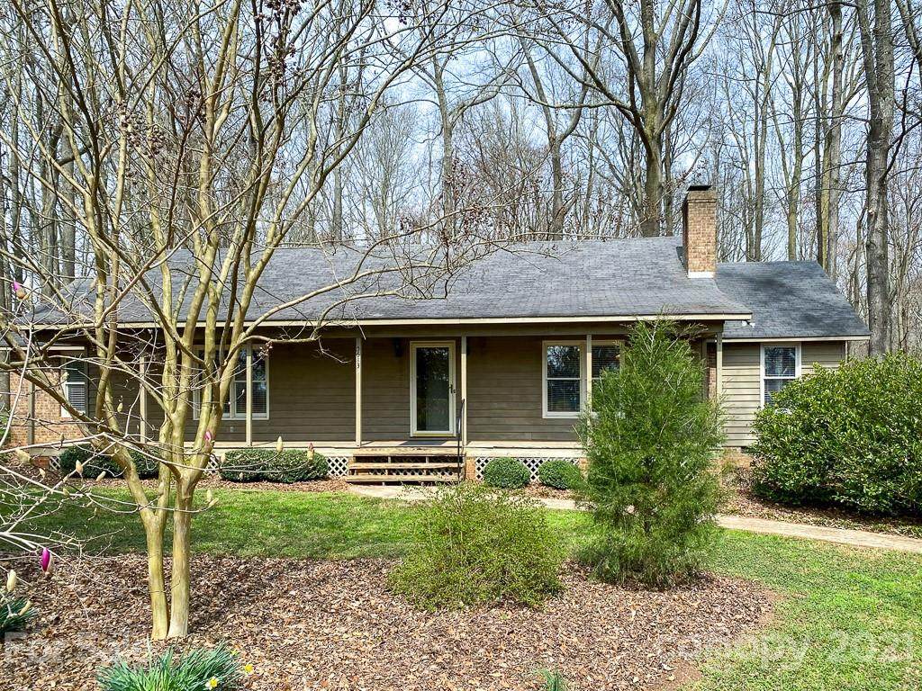5613 Couick Drive - Photo 1