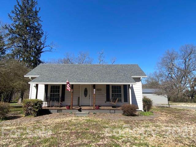 8712 Mooresville Road - Photo 1