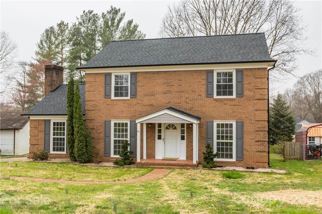617 Old Farm Road - Photo 1