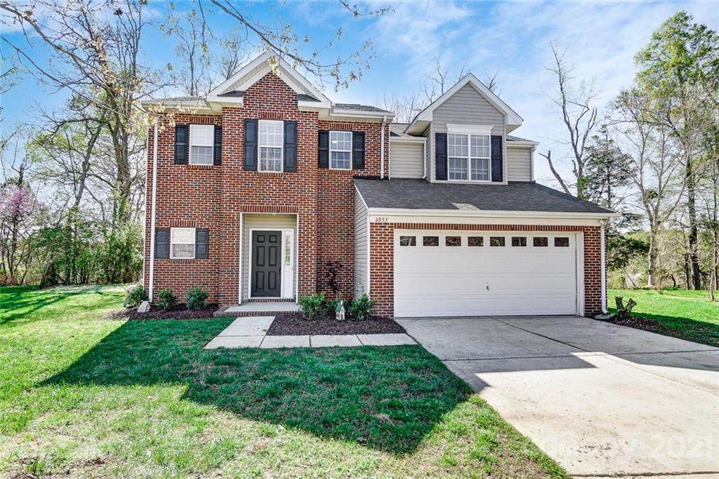 6033 Grove Creek Lane - Photo 1