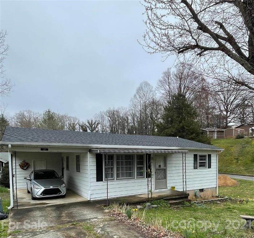51 Miller Avenue - Photo 1
