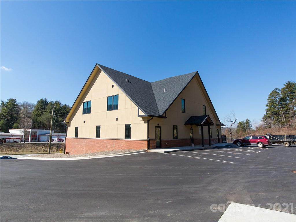 208 Charlotte Highway - Photo 1