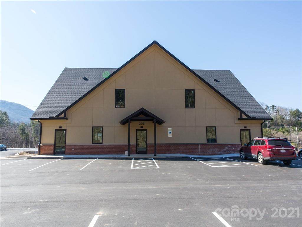 208 Charlotte Highway - Photo 1