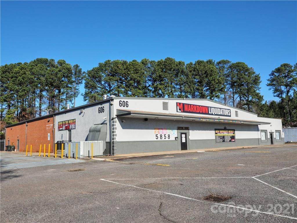 606 Center Drive - Photo 1