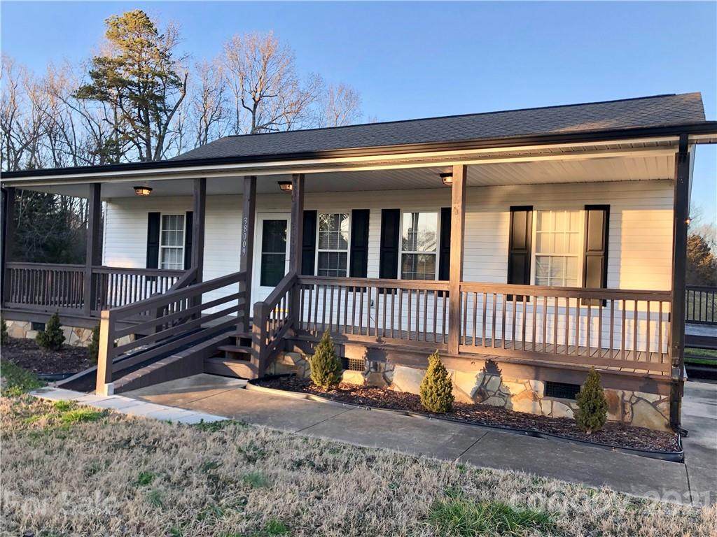 38009 Porter Road - Photo 1