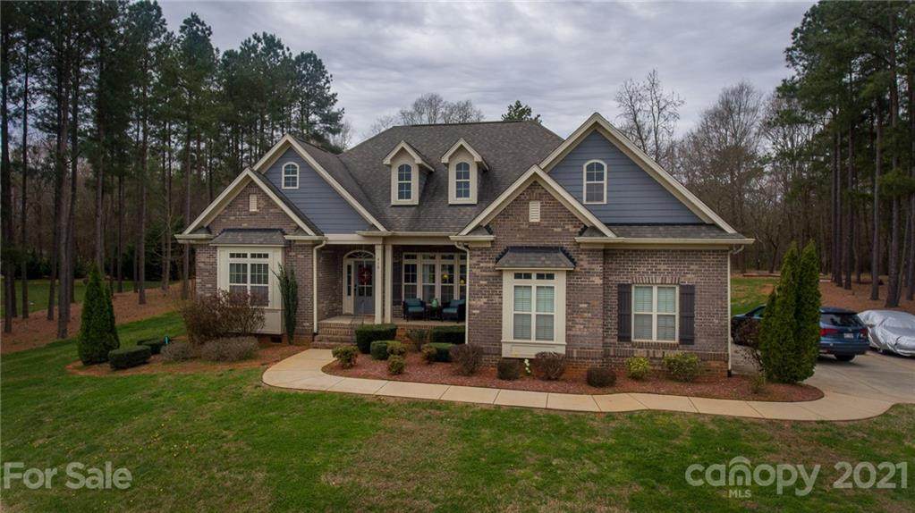 410 Williamsfield Drive - Photo 1