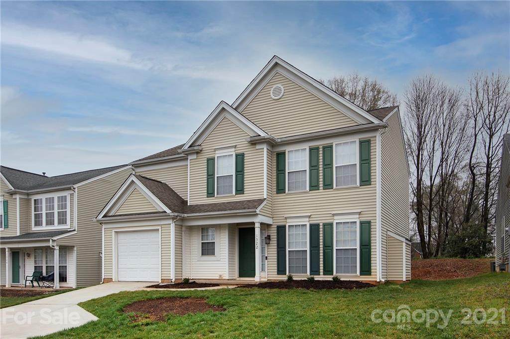 1322 Rumstone Lane - Photo 1