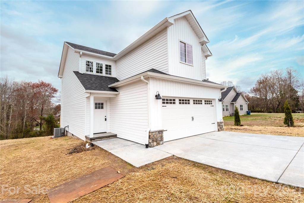 126 Crump Street - Photo 1