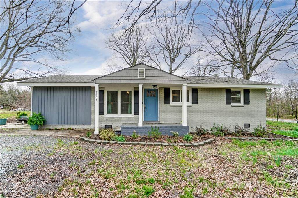 4304 Woodhaven Lane - Photo 1