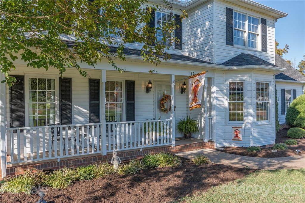 139 Fox Meadow Drive - Photo 1