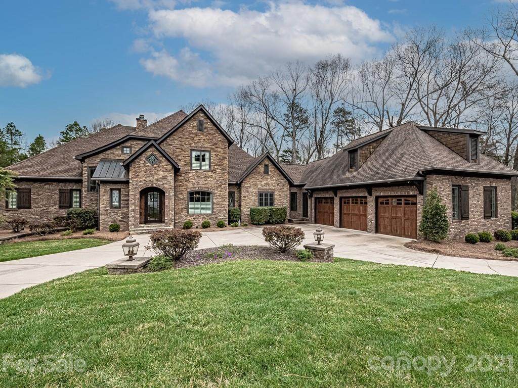 2320 Brawinal Court - Photo 1