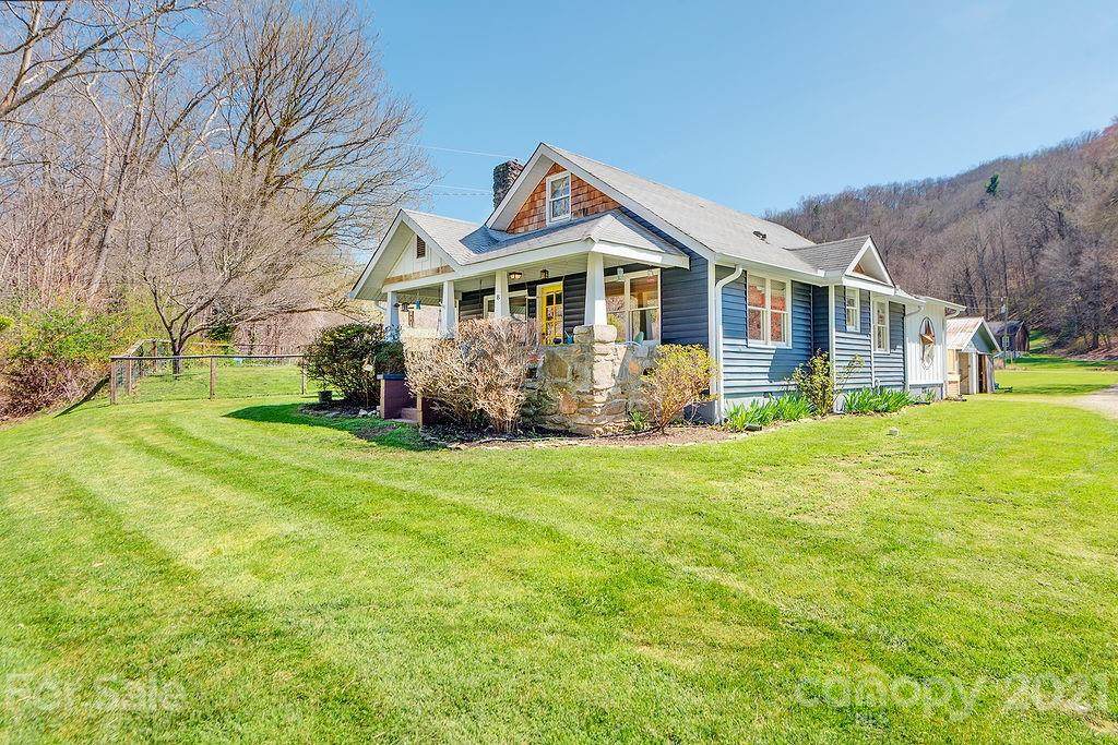 8 Curly Willow Lane - Photo 1
