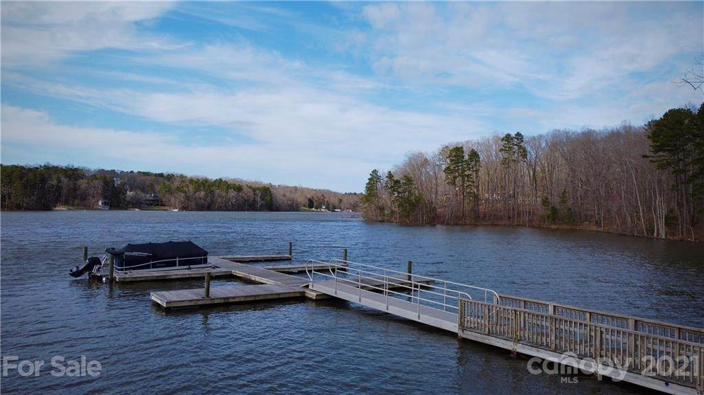 411 Harborgate Drive - Photo 1