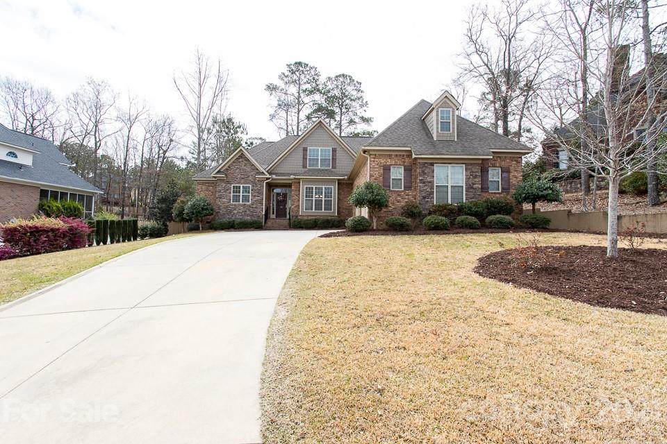 22 Shoreline Drive - Photo 1