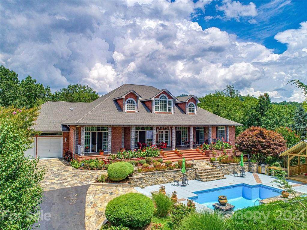 382 Clearview Drive - Photo 1