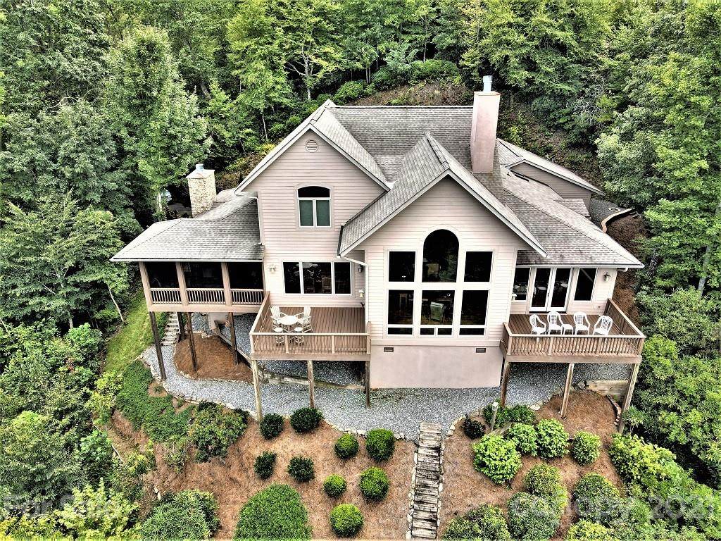 321 Summit Drive - Photo 1