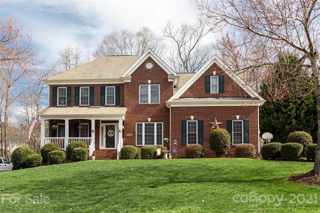 166 Laurel Glen Drive - Photo 1