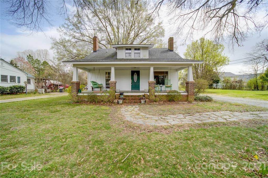 112 Lentz Street - Photo 1