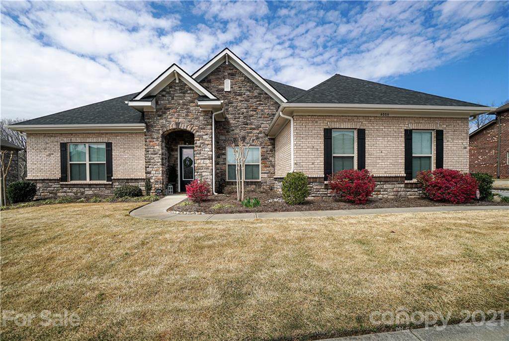 4084 Thames Circle - Photo 1