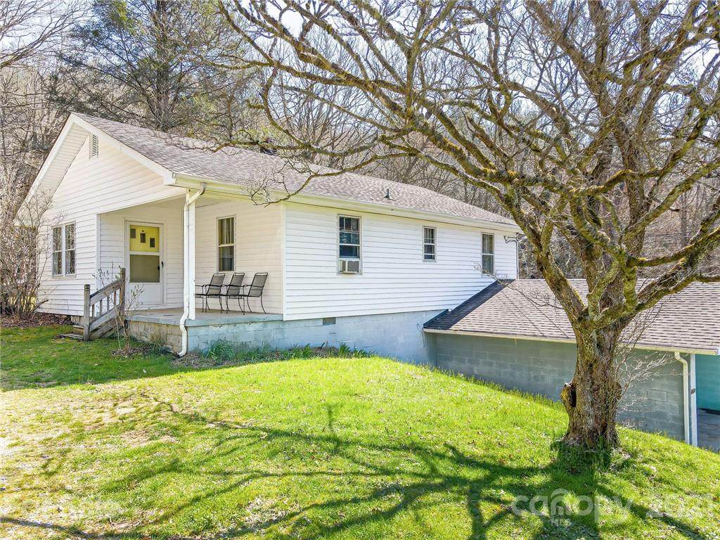 4040 Asheville Highway - Photo 1