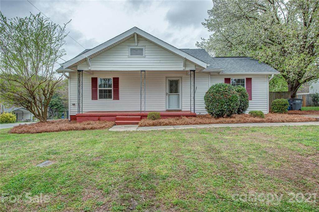 510 Gaston Avenue - Photo 1