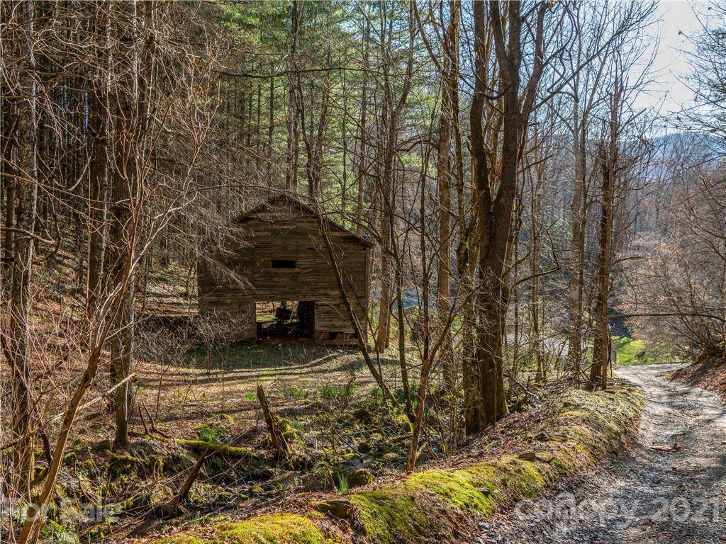 000 Moody Mountain Road - Photo 1