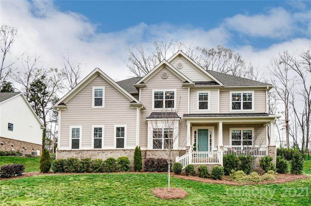 212 Shore Drive - Photo 1