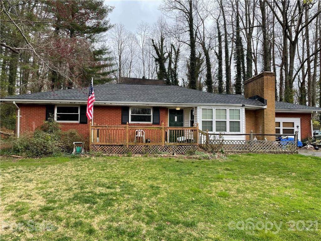 214 Oakdale Drive - Photo 1