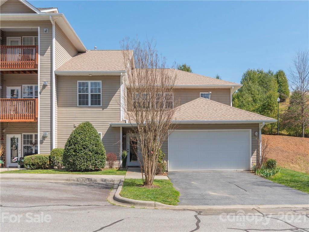44 Commons Way - Photo 1
