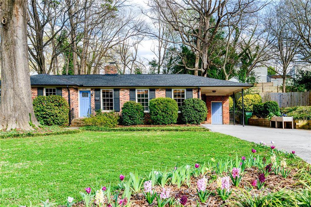1638 Flynnwood Drive - Photo 1
