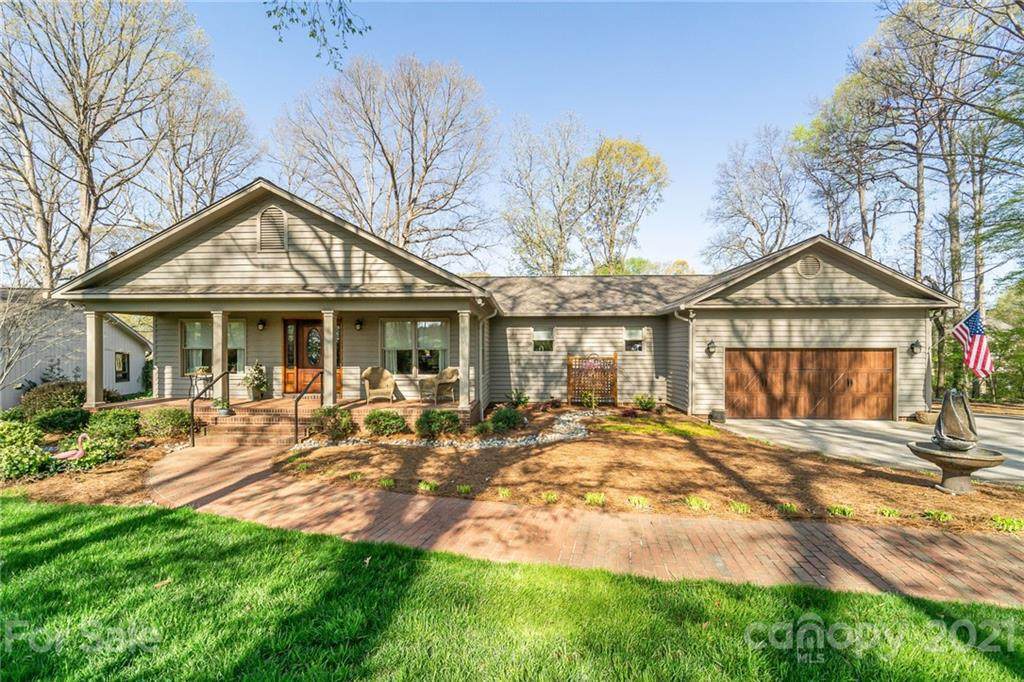 188 Queens Cove Road - Photo 1