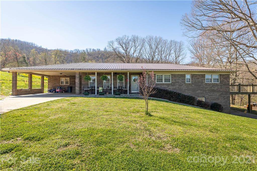 4061 Laurelwood Drive - Photo 1