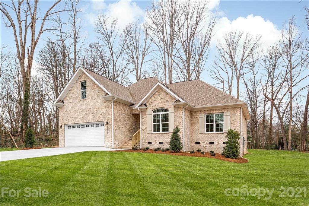 1221 Catalina Lane - Photo 1