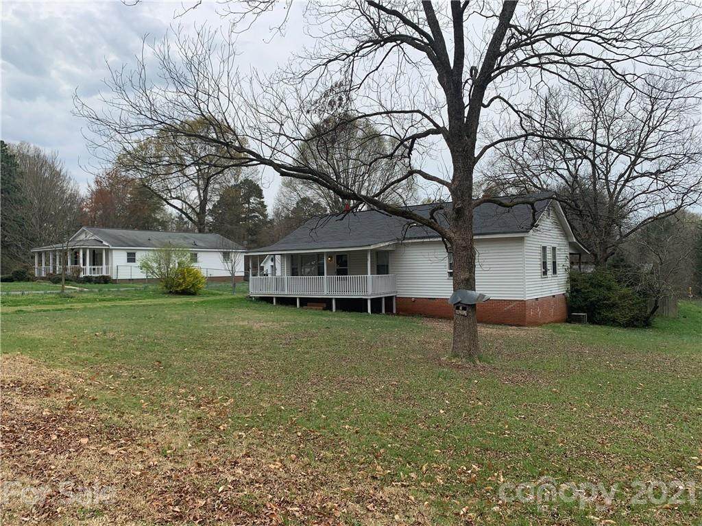 825 Oak Street - Photo 1