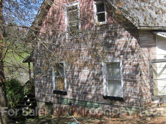 105 Cedar Street - Photo 1