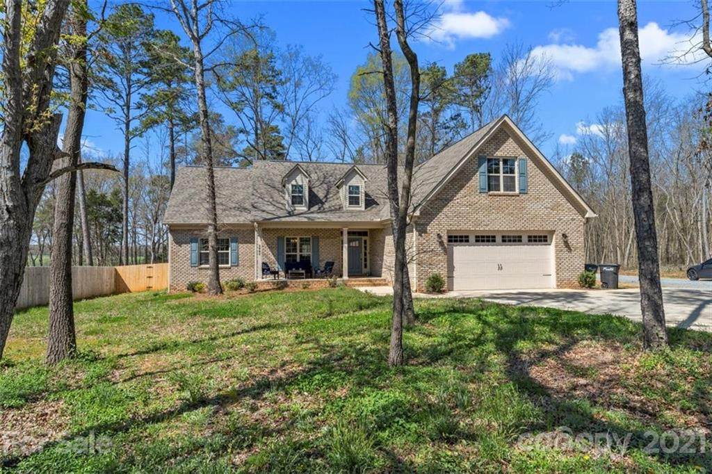 3907 Morgan Mill Road - Photo 1