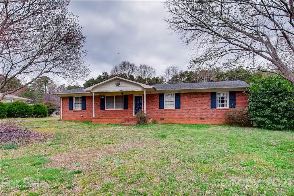 113 Greendale Drive - Photo 1