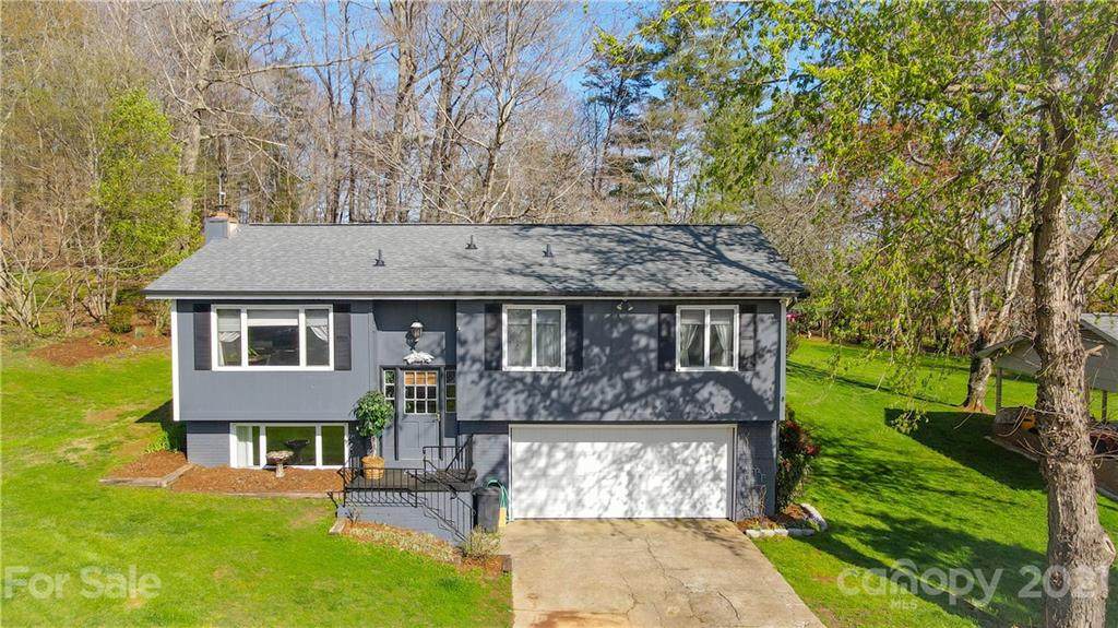 110 Sherwood Drive - Photo 1