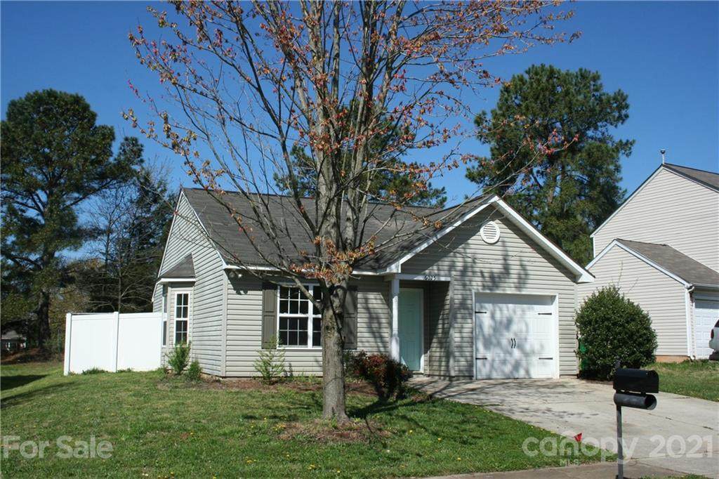 6025 Mentone Lane - Photo 1
