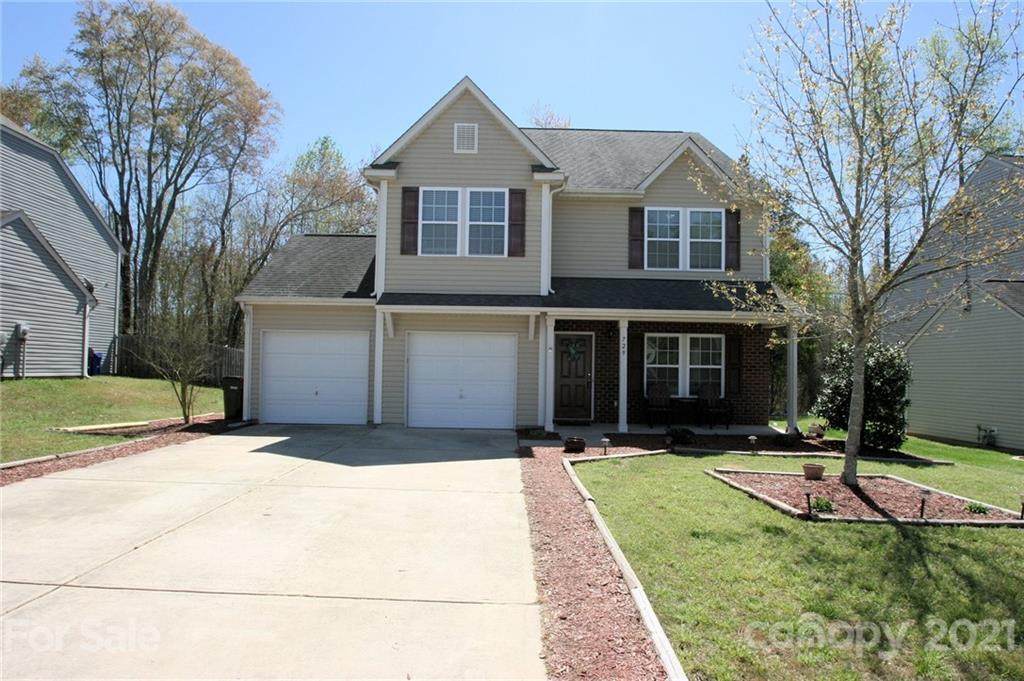 729 Lynville Lane - Photo 1