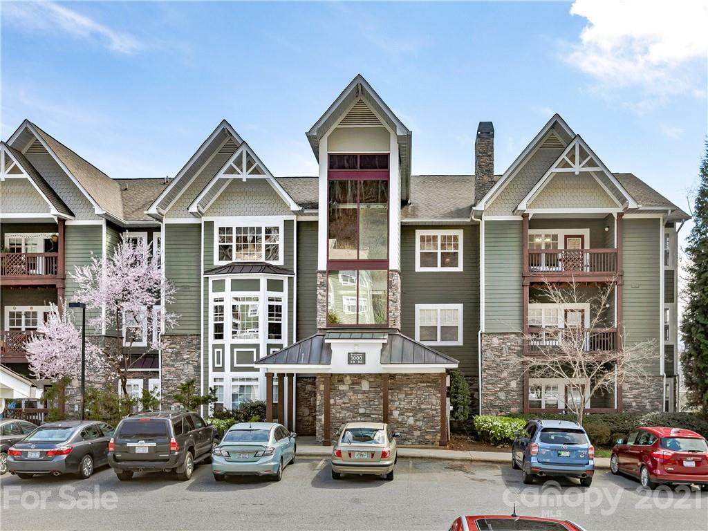 1000 Olde Eastwood Village Boulevard - Photo 1