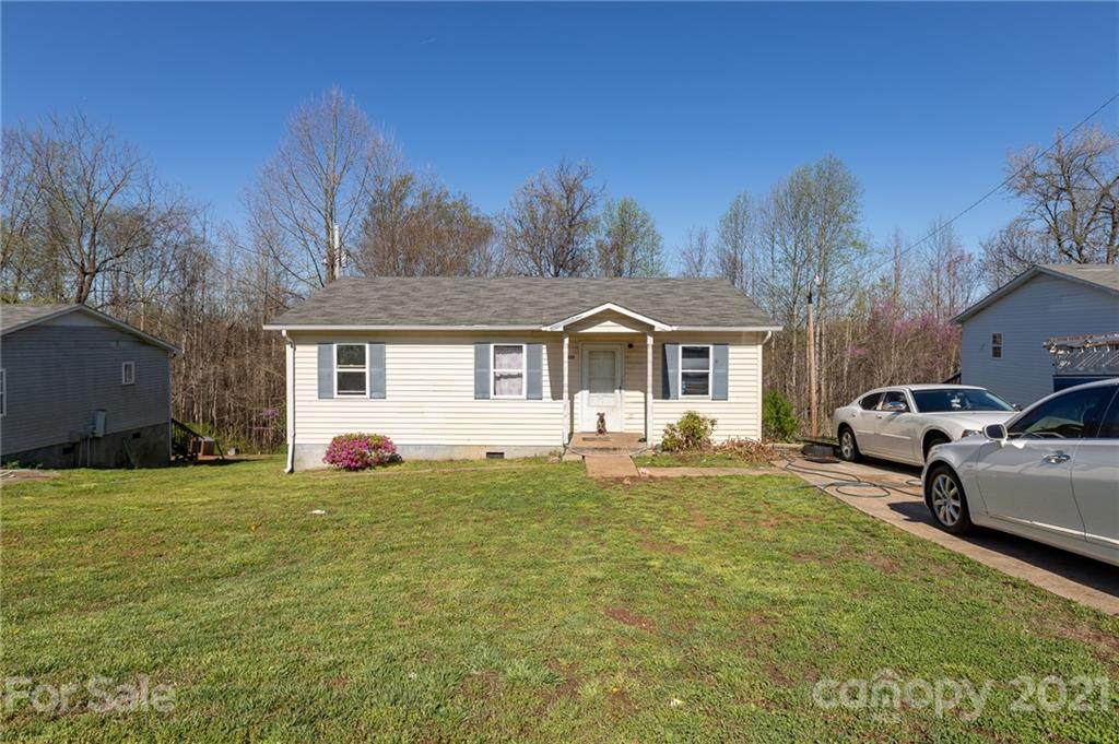 1050 Mountain Crest Drive - Photo 1