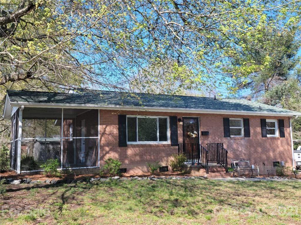 103 Maine Avenue - Photo 1