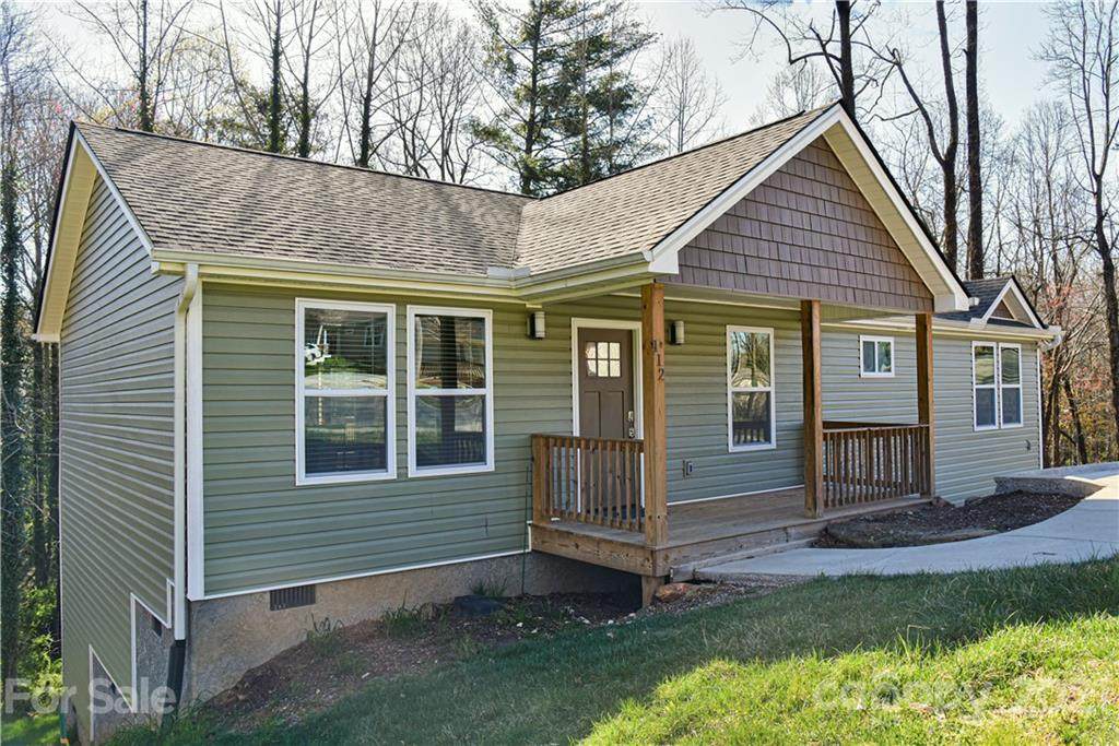 112 Tail Feather Lane - Photo 1
