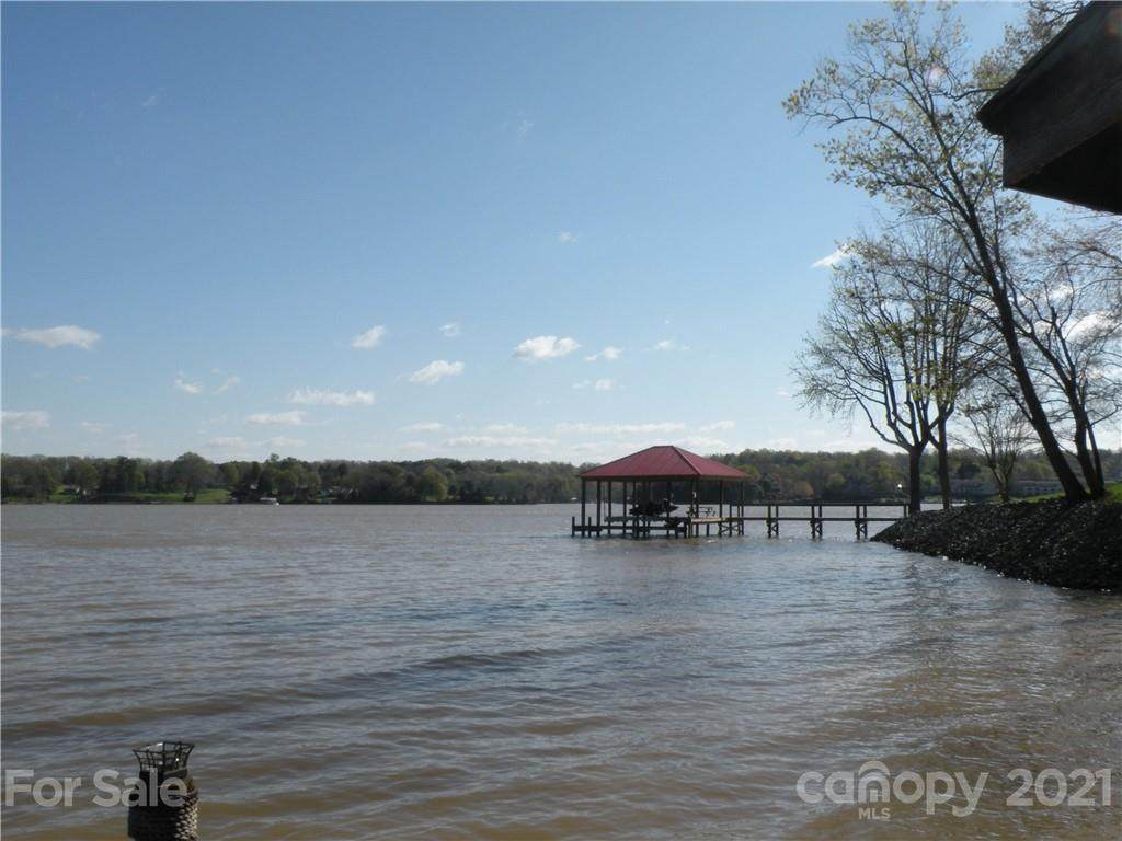6958 Pine Moss Lane - Photo 1