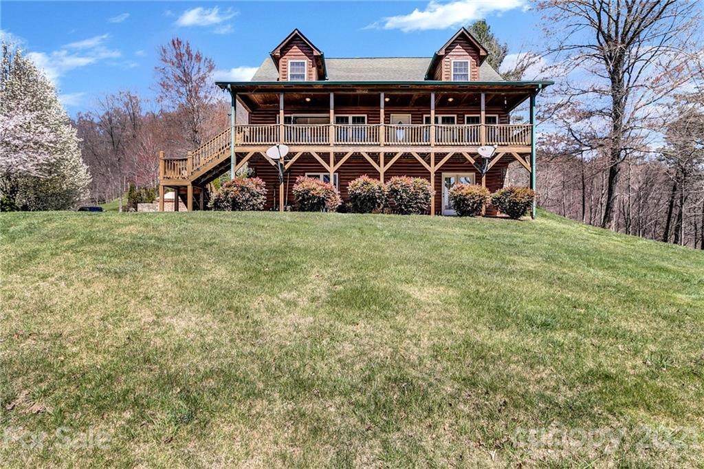 405 Hideaway Drive - Photo 1