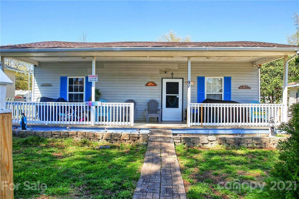 91 Dellinger Avenue - Photo 1